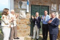 Xesús Vázquez salienta o labor de Neira Vilas na promoción da literatura e do libro galego máis aló das nosas fronteiras