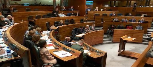 El Principado de Asturias oficializa el derecho a usar la lengua asturiana en el parlamento autonómico