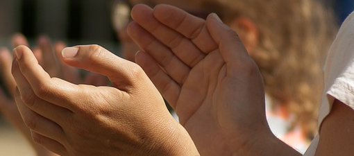 A poboación kurda do mundo celebra o Día da Lingua Kurda
