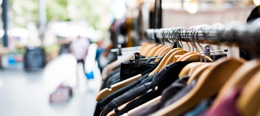 A Mesa pola Normalización Lingüística publica o estudo “A lingua galega no sector téxtil”