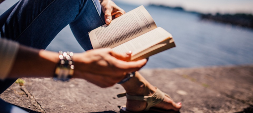 A obra 'Vinte poemas de amor e unha canción desesperada' de Pablo Neruda xa se pode ler en galego