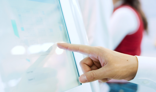 Un total de 35 concellos pontevedreses recibe axudas para normalización e dinamización lingüística da Deputación Provincial