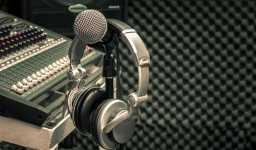 A Radio Galega emitirá no Día das Letras os traballos dos centros gañadores do Concurso de Podcasts elaborados na biblioteca escolar