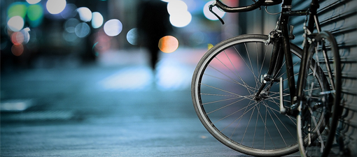 El Ayuntamiento de Lugo instala en una calle las ocho palabras del año elegidas hasta el momento