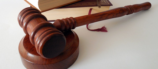 A Xunta colabora coa Fiscalía para favorecer o uso do galego na xustiza